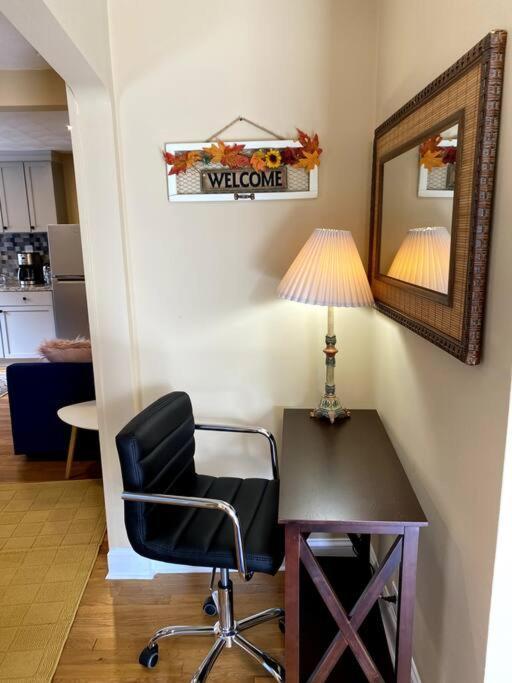 Cozy Boston Getaway Apartment! Free Parking Exterior photo